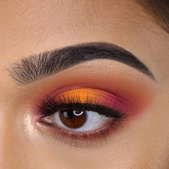 Lady Paradise “Jungle Queen” Eyeshadow Palette by Kat Reeder – SOLD OUT Limited - Picture 6 of 9